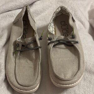 Hey Dude Women's Gray Moccasins